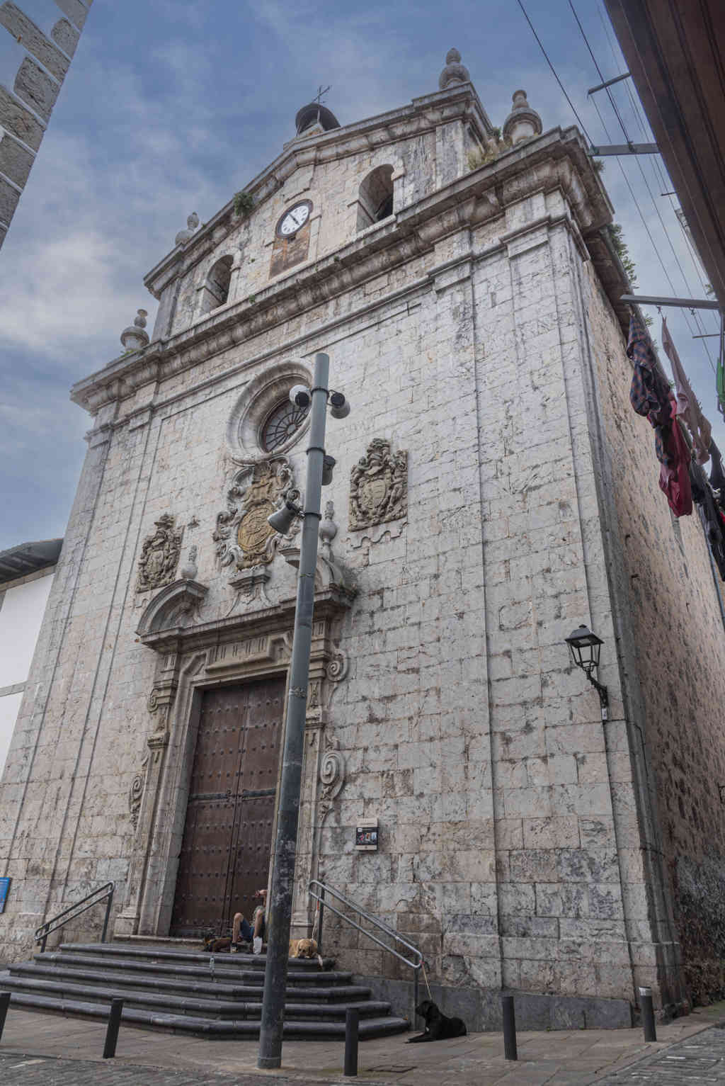 Vizcaya - Lequeitio 14 - iglesia de San José Eliza.jpg